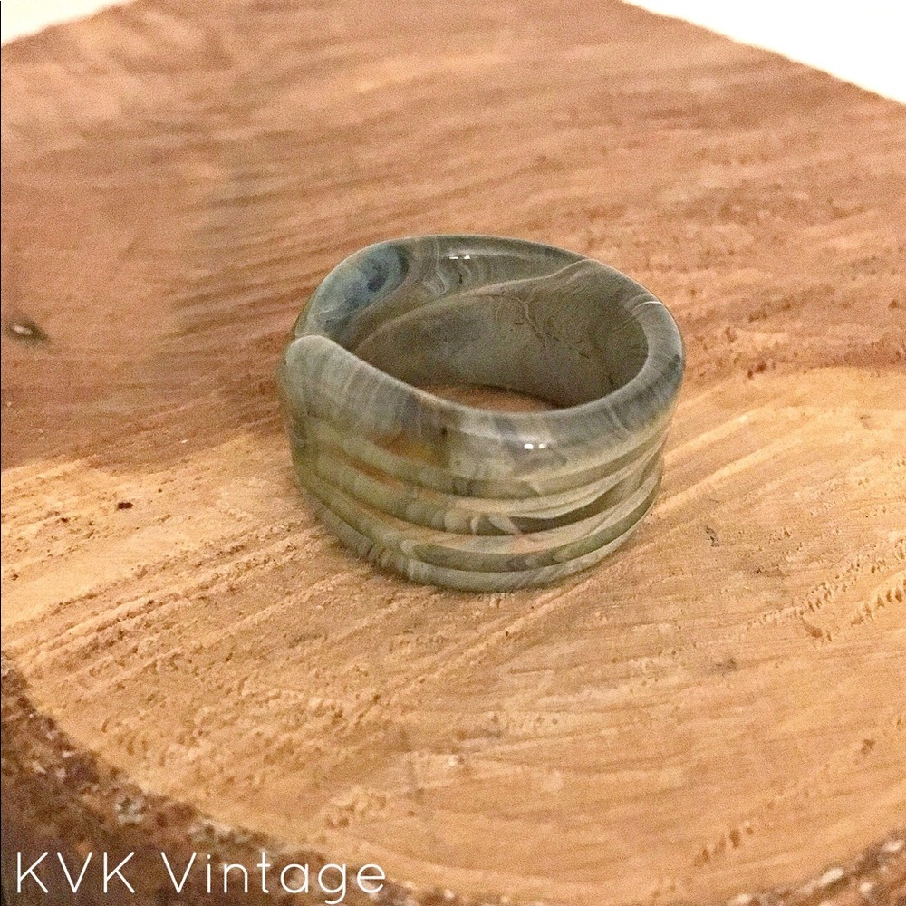 Multi-Color Ceramic Ring - Picture 3 of 3